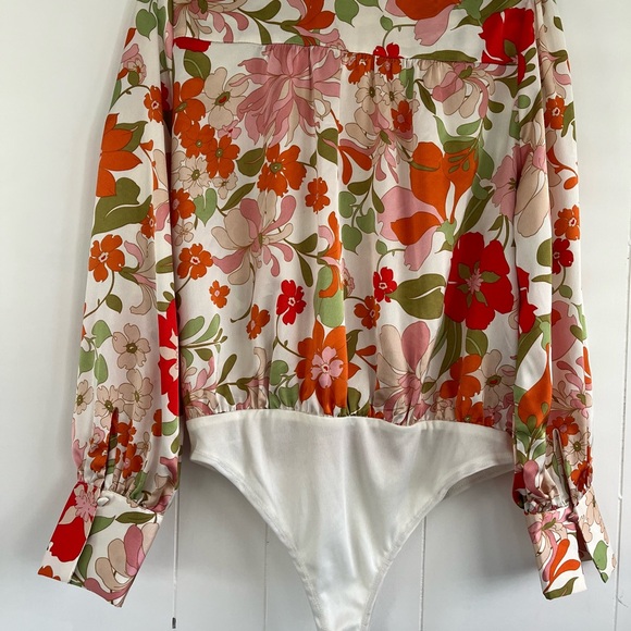 Fab’rik Fabrik Ivory Floral Print Long Sleeve Bodysuit Blouse Size Large - Picture 15 of 16